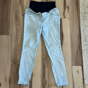 Old Navy Rockstar Maternity Jeans